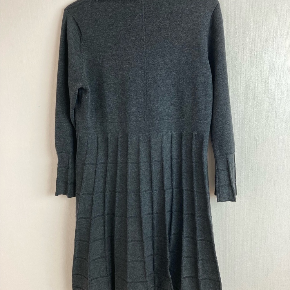 VickyTiel Textured Dress - Picture 3 of 11